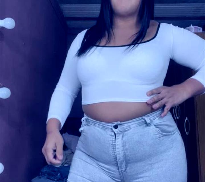 Ariadna Pirque escort