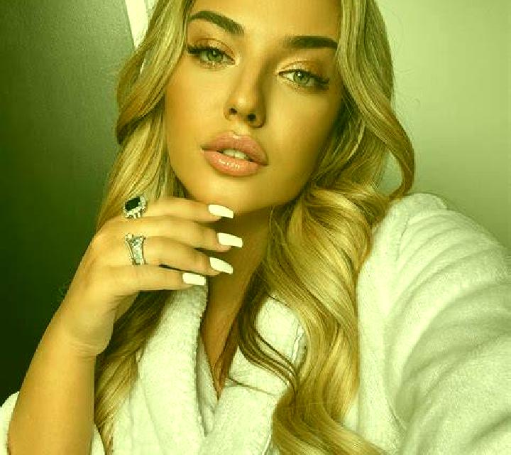 Bianca Placilla escort