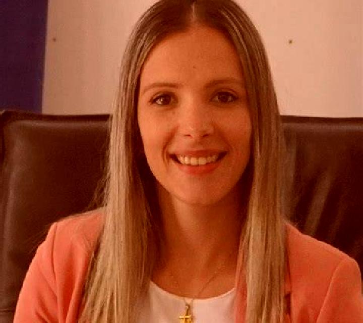 Carmen 2 Putre escort