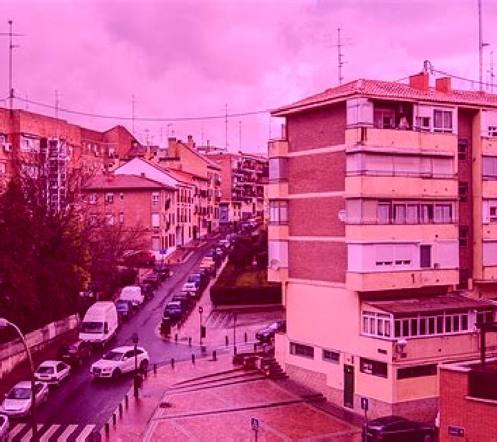 Constanza Combarbala escort