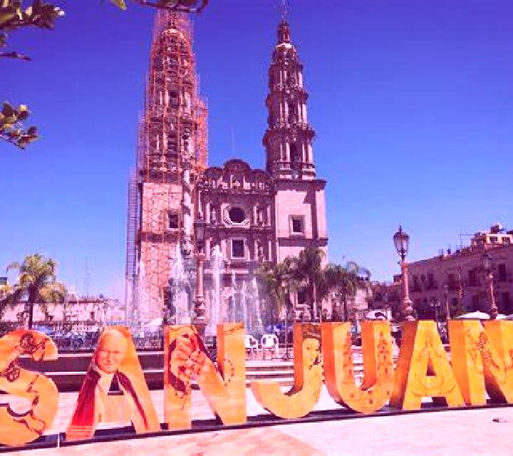 Javiera Paiguano escort