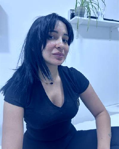 Katia Frutillar escort