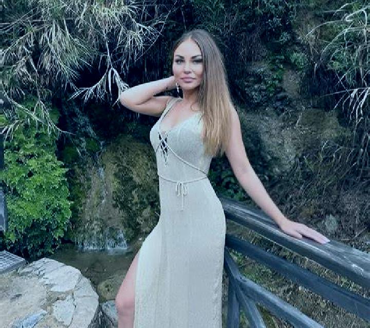 Natalia Curacautin escort