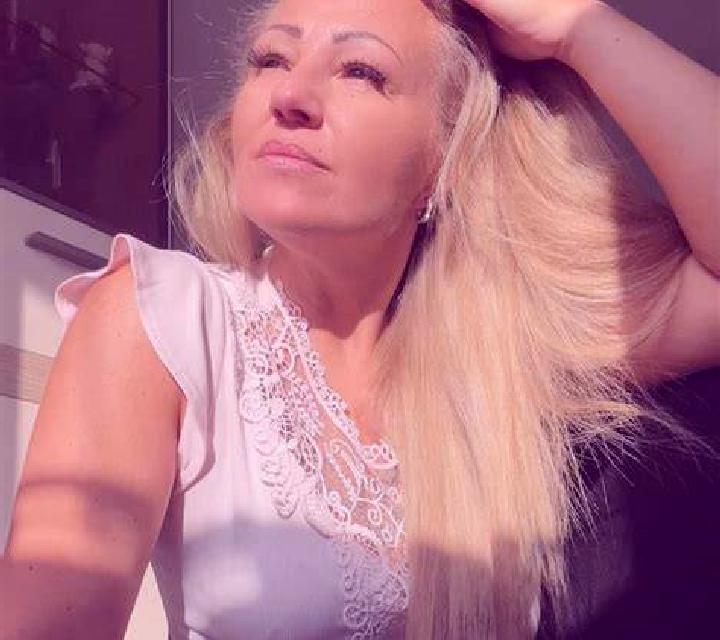 Paulina Ninhue escort